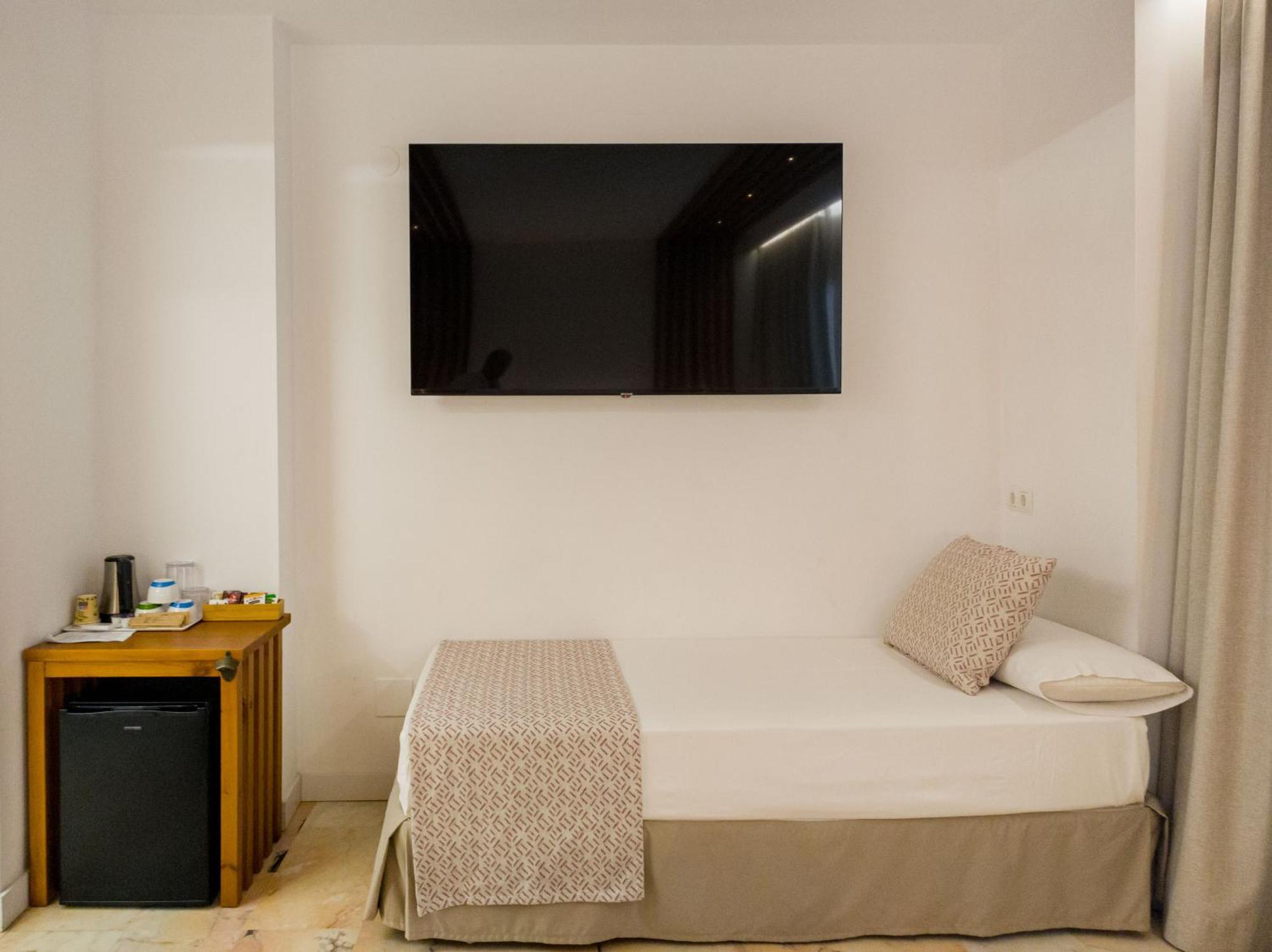 Hotel Boutique Sibarys - Adults Recommended Нерха Екстер'єр фото